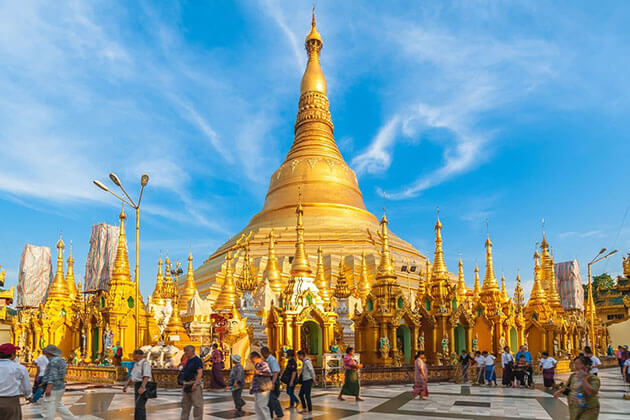 Shwedagon pagoda in yangon myanmar