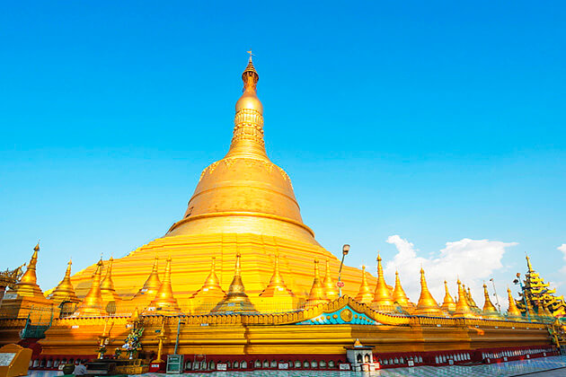 Shwemawdaw Pagoda in bago