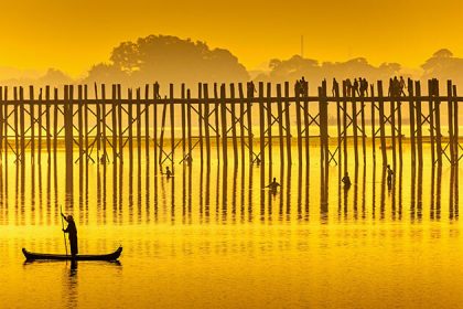 U bein bridge sunset