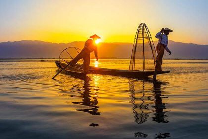 inle lake leg rowing fishermen